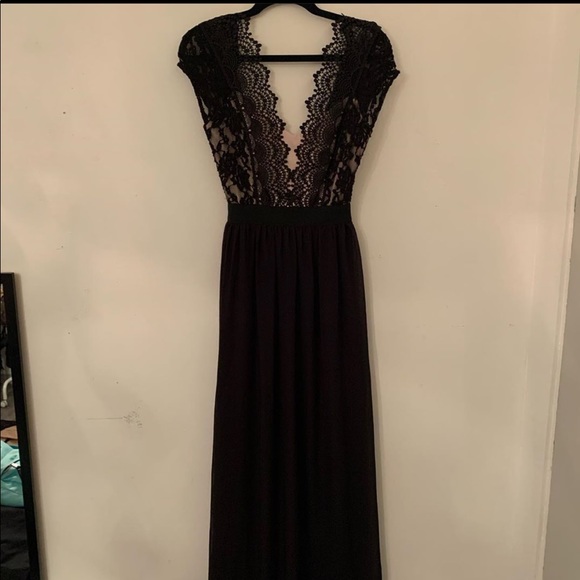 Dress - Picture 1 of 2